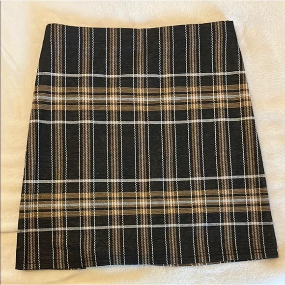 Plaid Black and Brown Women's Skirt - Picture 5 of 5